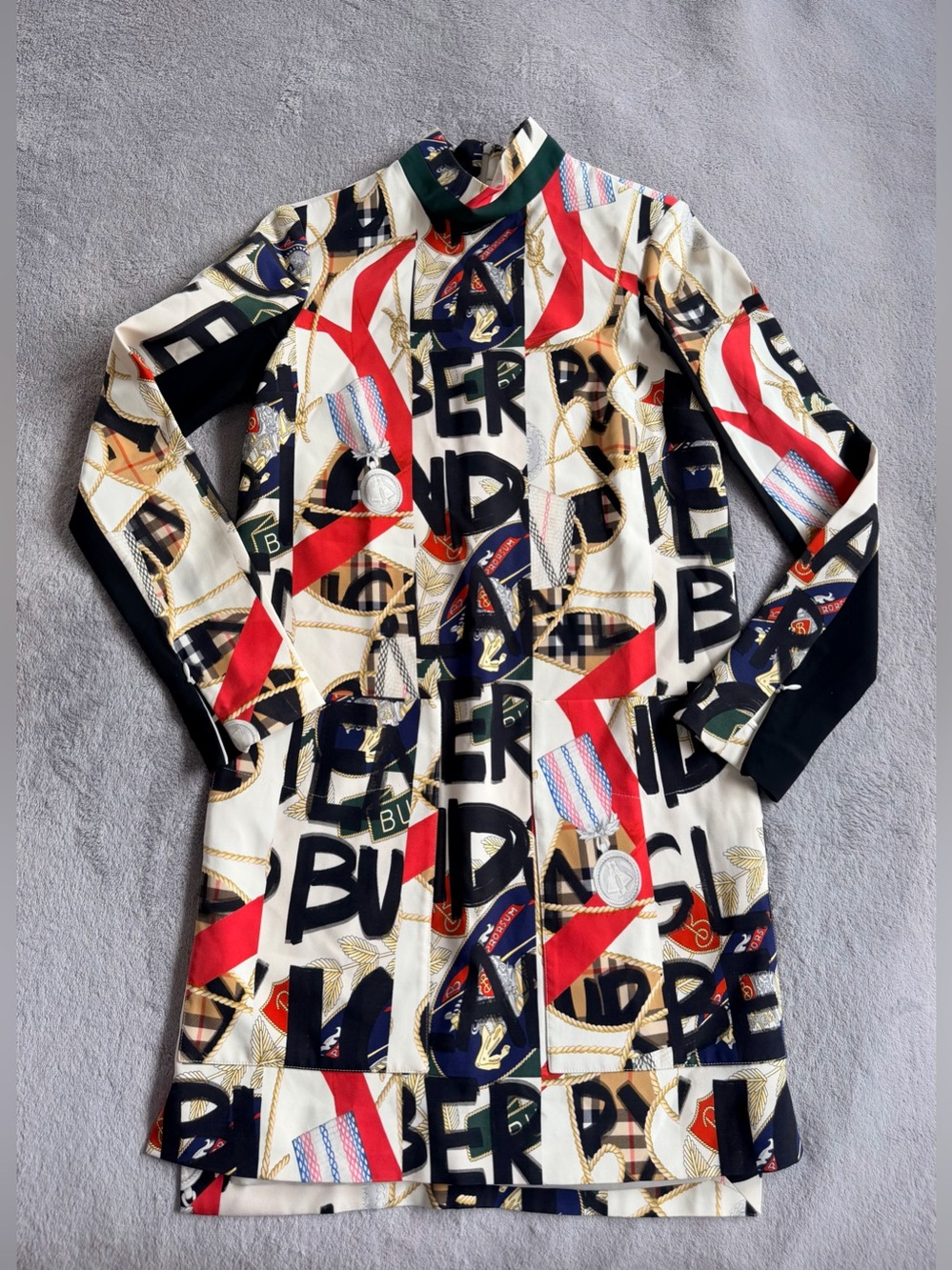 Burberry Cream White Red Black Long-Sleeve Logo Pattern Dress Size S